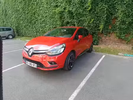 parking à louer - lille (59) - 94€