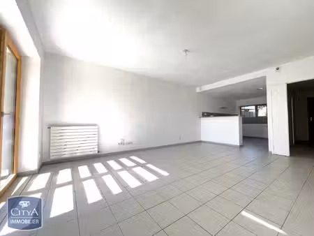 location maison 3 pièces 81m² bourges 18000