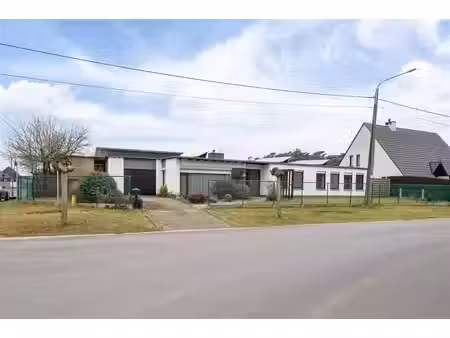 maison à vendre à de hassels 49 mol (rbw79604)