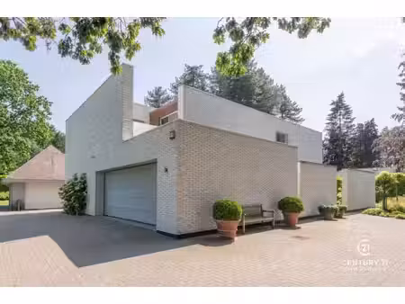 huis te koop in oud-turnhout met 3 slaapkamers
