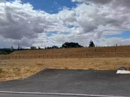 vente terrain 614 m² à saint-quentin-les-anges (53400)  18 420 €