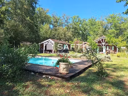 cazals - propriété contemporaine en bois au coeur de la nature avec gîte sur pilotis ...
