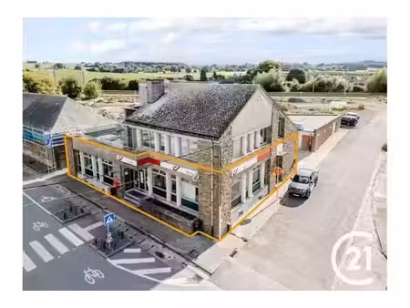 surface commerciale à vendre de 262 m² à assesse (vbe62223)