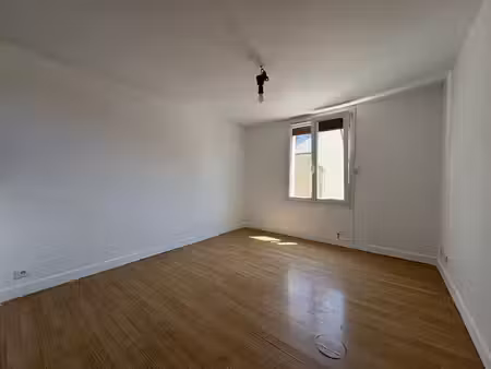 appartement meru 2 pièce(s)
