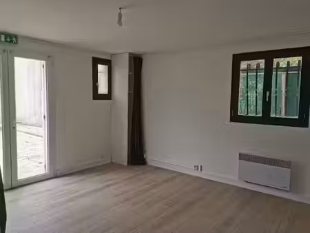 location locaux professionnels 0 pièces 39.5 m² à jacou (34830)  450 €