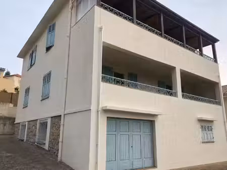 villa 2 appartements hyeres proximite centre ville