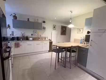 vente maison 6 pièces 160 m² à coulon (79510)  281 000 €