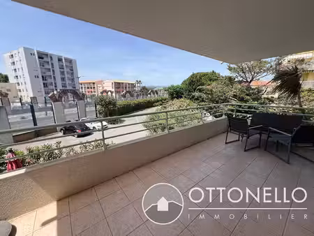 appartement meublé à fréjus - 3 pièces 64 m2 avec terrasse