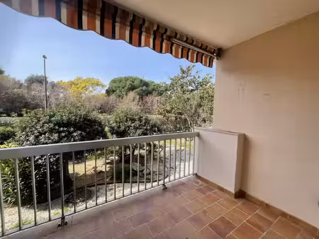 appartement t2 cabine - location à l'année vide