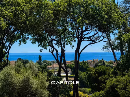 antibes – vue mer – villa de charme à rénover ou magnifique projet de reconstruction