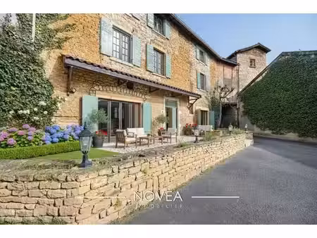 maison de luxe de 5 chambres en vente à gleizé  france