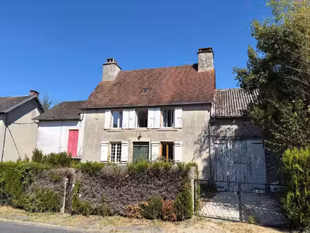 maison de village à rénover jumilhac-le-grand