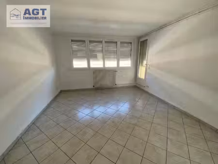 location appartement 3 pièces 56m² beauvais 60000
