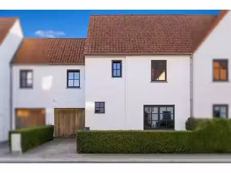 huis te koop in harelbeke met 4 slaapkamers