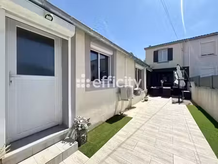 vente maison 5 pièces 136 m² à berre-l'etang (13130)  330 000 €