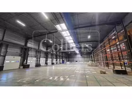 location local d’activités 4200m²
