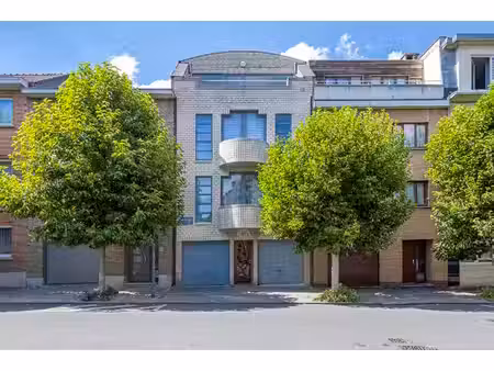 appartement te koop in anderlecht met 2 slaapkamers