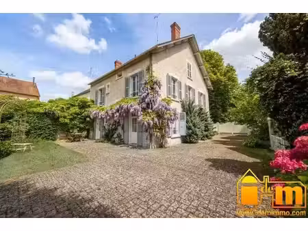 vente maison 8 pièces 195 m² à mereville (91660)  350 000 €