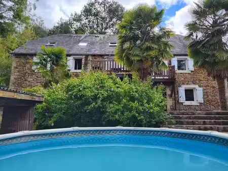 vente maison 8 pièces 224 m² à saint-sylvain (19380)  279 000 €