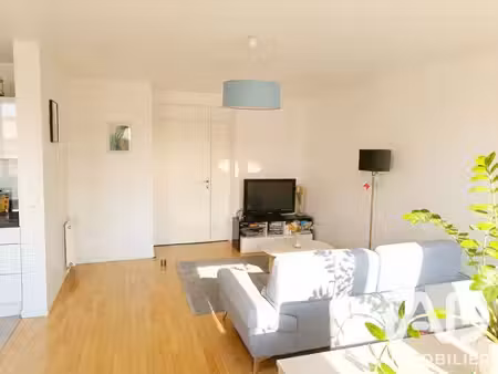 appartement à nanterre (92000)