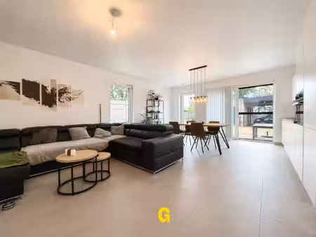 appartement te huur in hoeselt met 2 slaapkamers