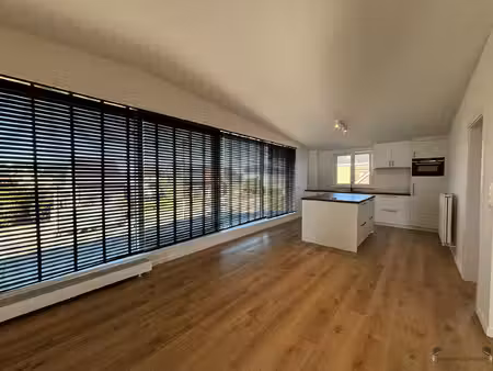 appartement te huur in sint-lenaarts met 2 slaapkamers