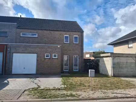 huis te huur in zwevezele met 3 slaapkamers