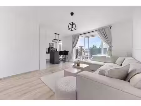 penthouse à vendre avec terrasse et 2 chambres   anderlecht (rbw80089)