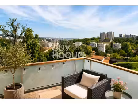 appartement t2 de 46 m² avec terrasse et vue imprenable + stationnement en s/sol