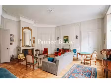 dans le deuxième arrondissement de lyon  quartier d'ainay  un appartement de 260 m² dans..