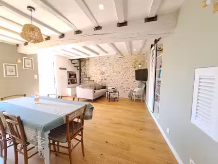 location maison 4 pièces  80.00m²  mouchamps