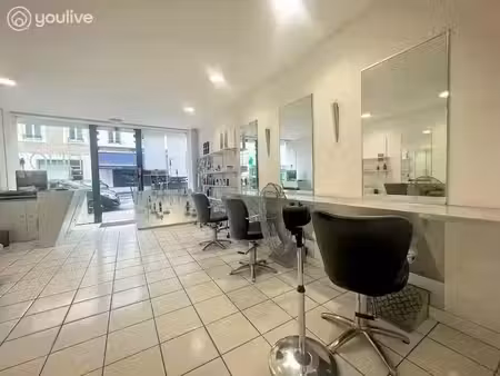 vente locaux professionnels 0 pièces 77.47 m² à la roche-sur-yon (85000)  52 000 €