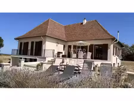 vente maison 10 pièces 192 m² à pomport (24240)  650 000 €
