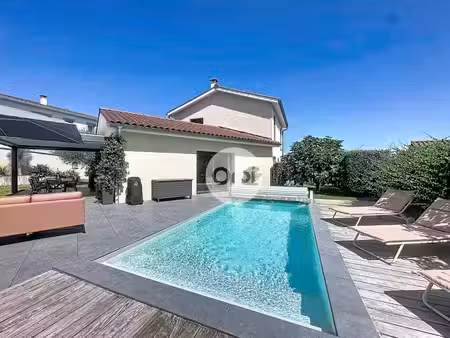 vente maison 5 pièces 152 m² à soucieu-en-jarrest (69510)  649 000 €
