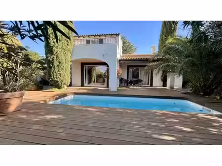 vente villa 7 pièces 170 m² à les angles (30133)  650 000 €