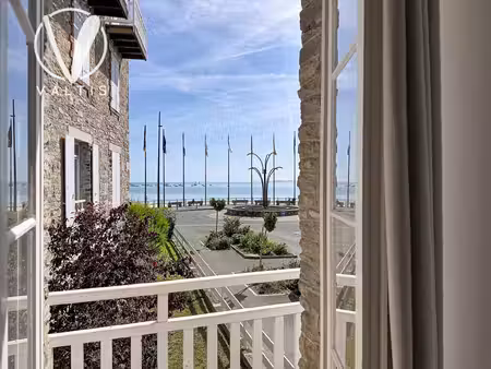 appartement a vendre vue mer saint cast