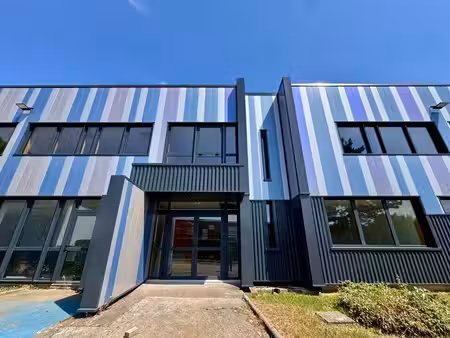 location bureaux oudalle 76430 195m²
