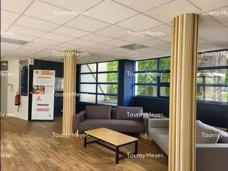 location bureaux pau 64000 13m² à 2216m²