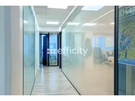 location bureaux nanterre 92000 413m²