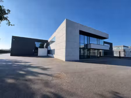 commercieel te huur in zwevegem