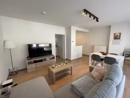 appartement te huur in sint-truiden met 2 slaapkamers