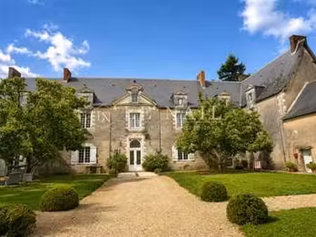 vente demeure d'exception à nantes (44000) : à vendre / 500m² nantes