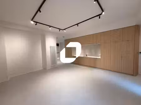 location bureaux 95m²