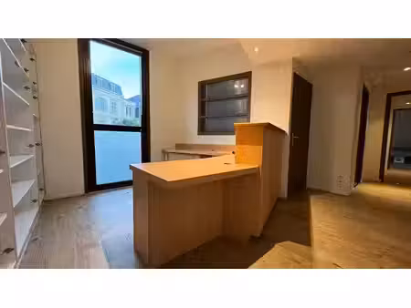 vente locaux professionnels 10 pièces 200 m² à vichy (03200)  380 000 €