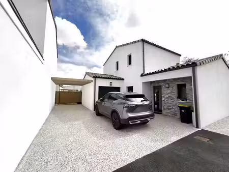 vente maison 4 pièces 90m2 breuillet 17920 - 436800 € - surface privée