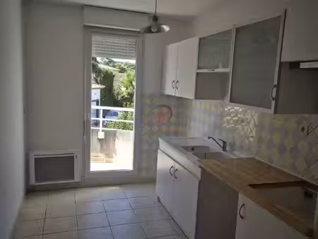 location appartement 2 pièces 47m² le beausset 83330