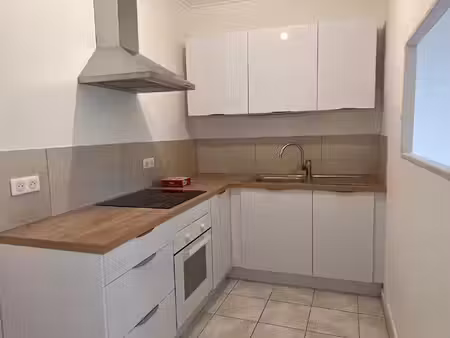 location appartement 2 pièces 51 m² à perrigny (39570)