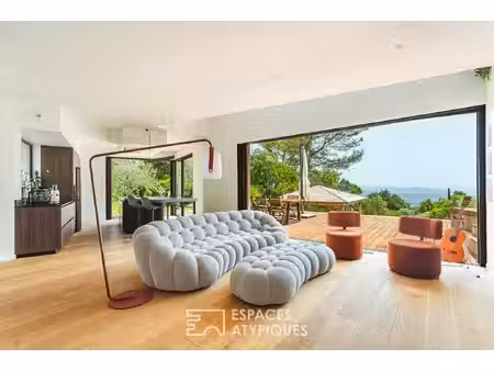 maison d'architecte avec vue contemplative