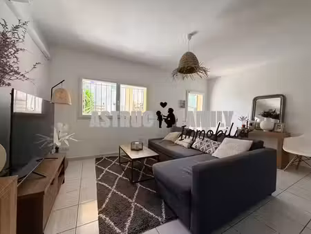 vente appartement 2 pièces 49m2 saint-laurent-d'aigouze 30220 - 195000 € - surface privée