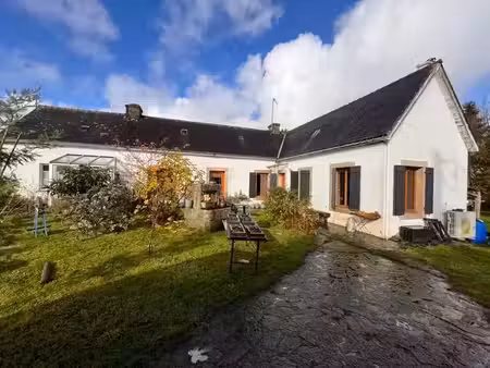 vente maison 4 pièces 95 m² à lanvénégen (56320)  164 300 €